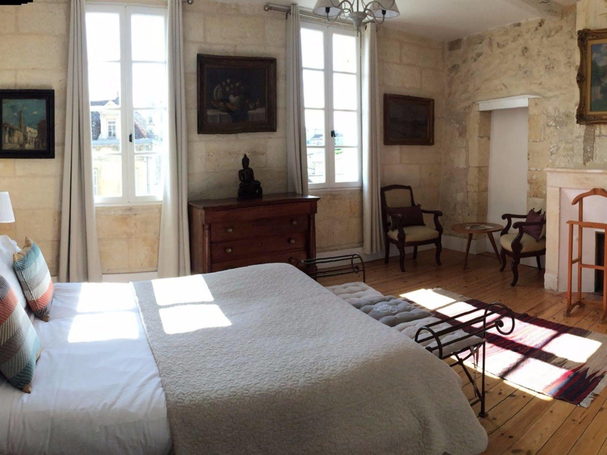 La Maison Colline Saint-Emilion Exterior photo